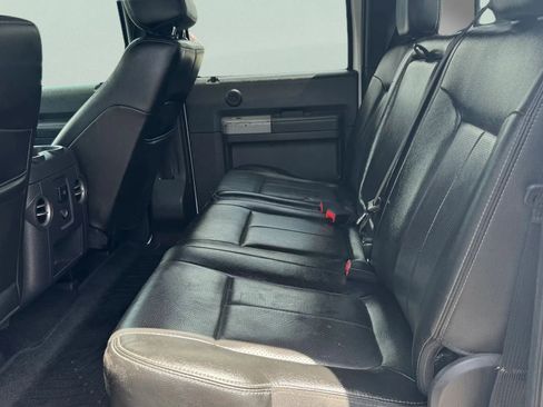 Used 2015 Ford F250 Lariat image 15