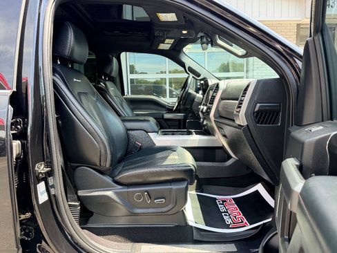 Used 2019 Ford F350 Platinum w/ Platinum Ultimate Package AWD/4WD image 42