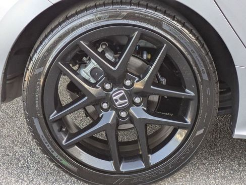 Certified 2025 Honda Civic Sport image 22