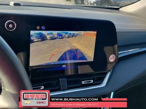Used 2026 Chevrolet Equinox LT w/ Convenience Package II FWD image 29