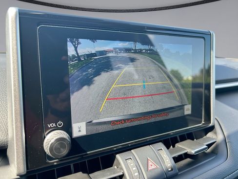 Certified 2025 Toyota RAV4 XLE Premium FWD image 23