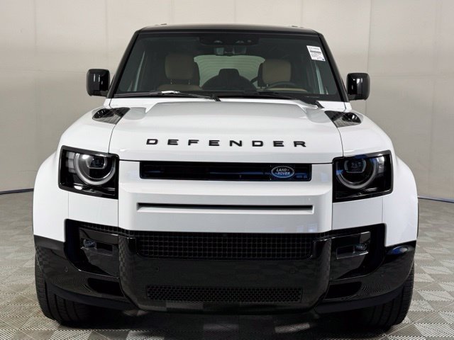 New 2026 Land Rover Defender 110 X-Dynamic SE AWD/4WD image 18