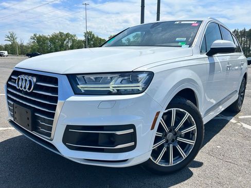 Used 2017 Audi Q7 3.0T Premium Plus w/ Premium Plus Package AWD/4WD image 2