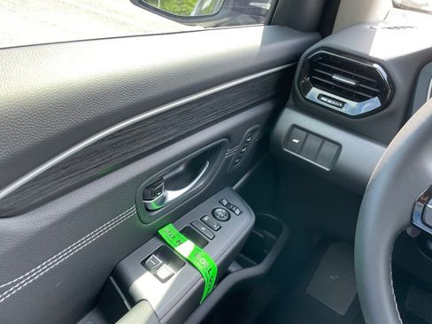 New 2026 Honda Pilot Touring image 25
