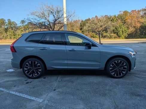 New 2026 Volvo XC60 B5 Ultra w/ Protection Package Premier AWD/4WD image 16