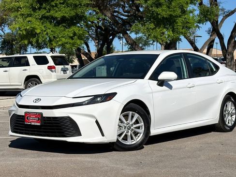 Certified 2025 Toyota Camry LE image 43