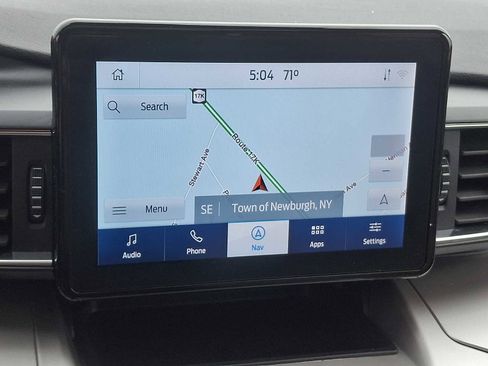 Certified 2020 Ford Explorer XLT w/ Equipment Group 202A AWD/4WD image 18