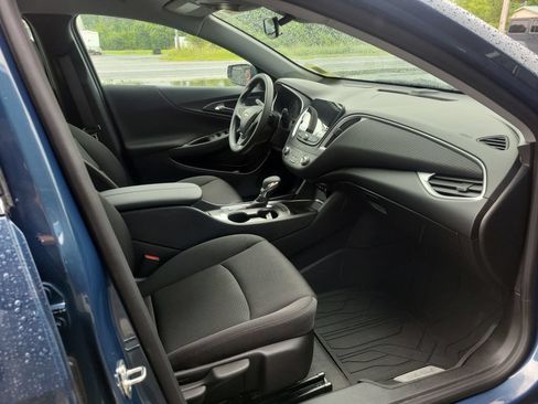 Certified 2024 Chevrolet Malibu LT w/ LPO, Floor Liner Package FWD image 15
