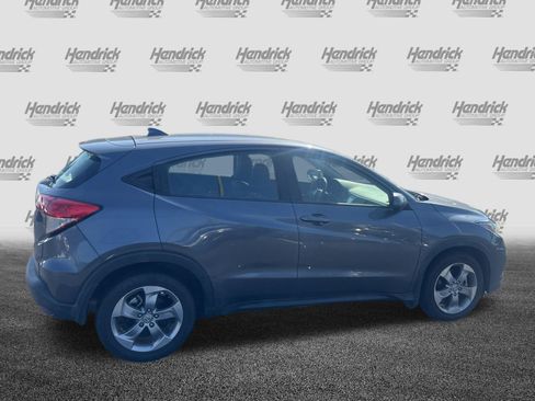 Used 2019 Honda HR-V LX image 11