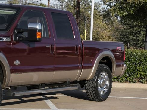 Used 2012 Ford F250 King Ranch w/ King Ranch w/Chrome Pkg image 6
