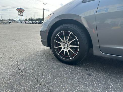Used 2012 Honda Insight image 24