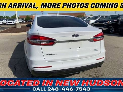 Used 2020 Ford Fusion SE FWD image 9