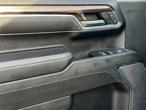 Certified 2024 Chevrolet Silverado 1500 LT image 16