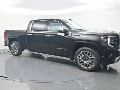New 2026 GMC Sierra 1500 Denali Ultimate image 5
