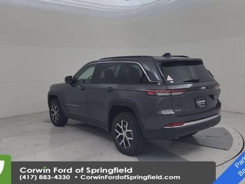 Used 2025 Jeep Grand Cherokee Limited w/ Trailer Tow Package image 10