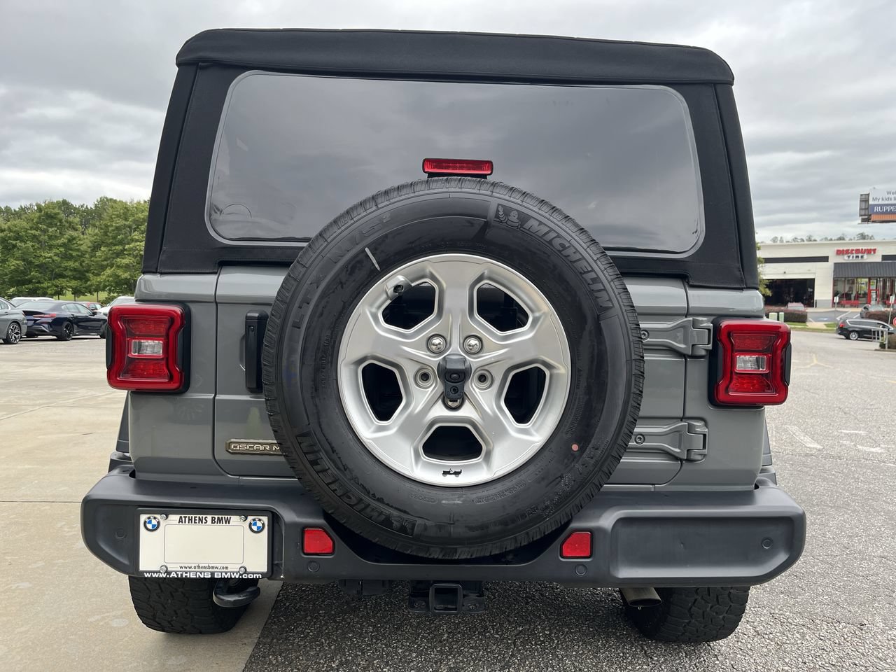 Used 2021 Jeep Wrangler Sport AWD/4WD image 12