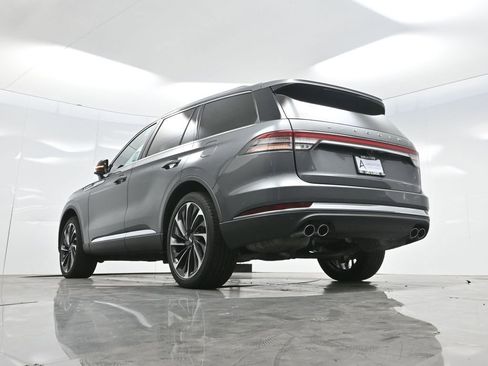 Used 2023 Lincoln Aviator Reserve w/ Equipment Group 201A AWD/4WD image 58