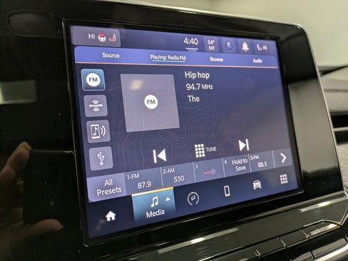 Used 2022 Jeep Compass Latitude w/ Sun and Sound Group image 12