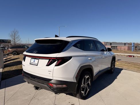 Used 2023 Hyundai Tucson Limited image 9