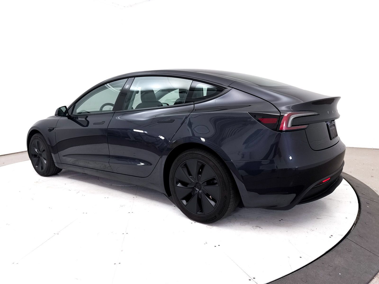 Used 2024 Tesla Model 3 Long Range RWD image 15