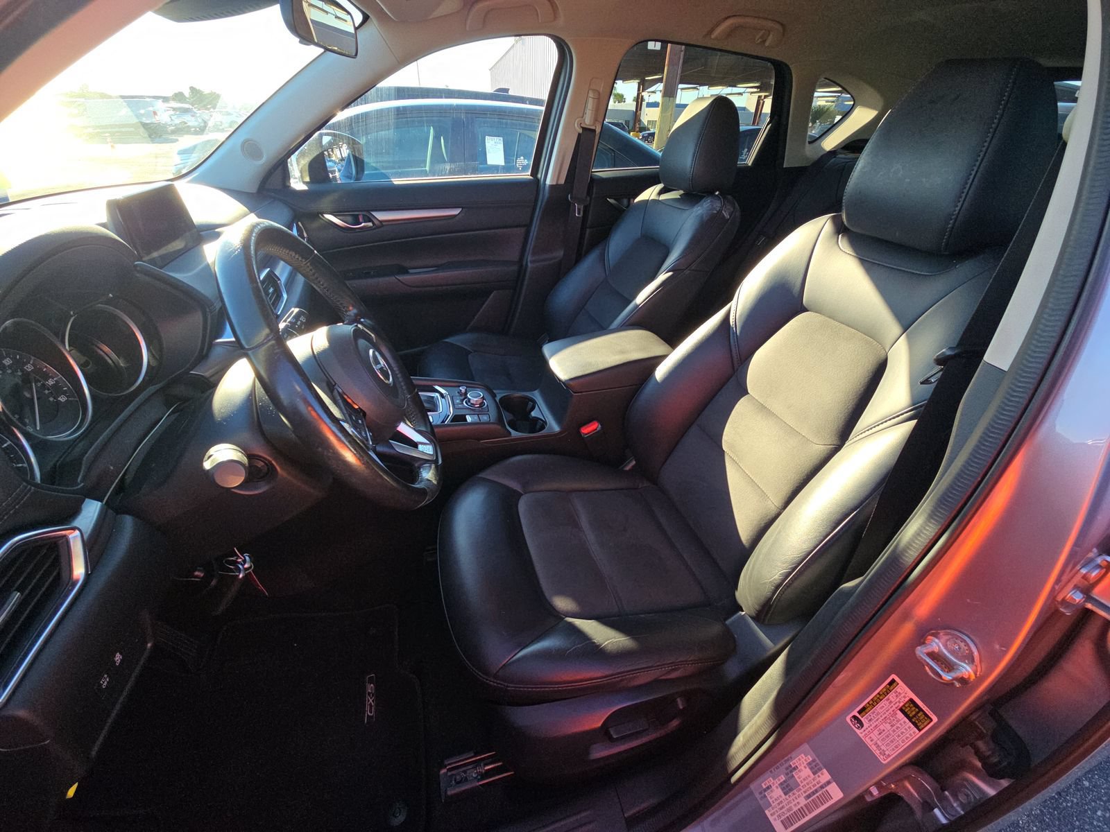 Used 2018 MAZDA CX-5 Touring FWD image 5