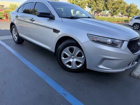 Used 2018 Ford Taurus Police Interceptor FWD image 5