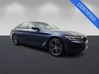 Used 2023 BMW 540i w/ Premium Package video 1