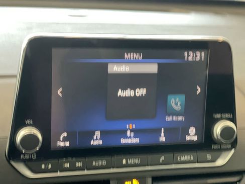 Used 2022 Nissan Altima 2.5 SV image 16