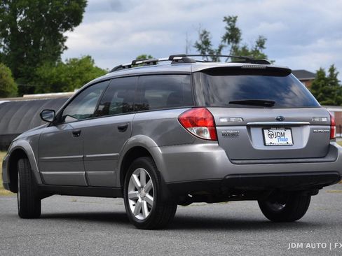 Used 2008 Subaru Outback 2.5i L.L. Bean AWD/4WD image 7