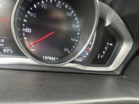 Used 2016 Volvo XC70 T5 Premier w/ Proximity Package AWD/4WD image 8