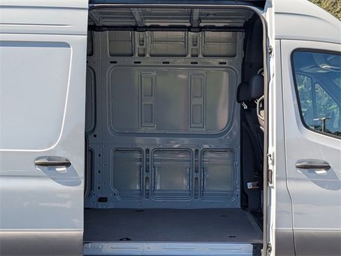 Used 2024 Mercedes-Benz Sprinter 144 Cargo image 15