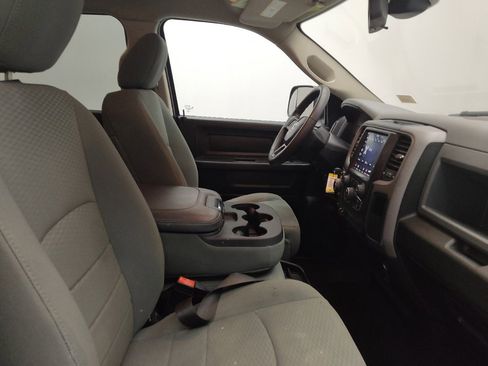 Used 2020 RAM 1500 Tradesman w/ Chrome Plus Package image 21