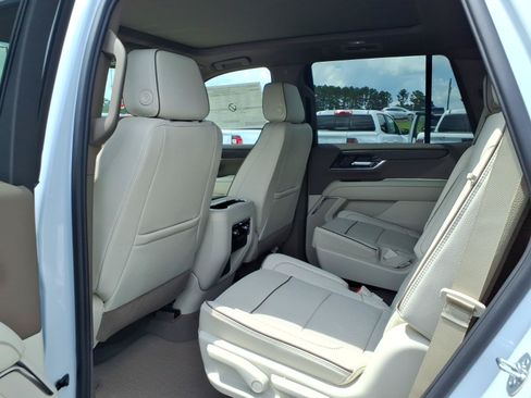 New 2026 GMC Yukon Denali w/ Sun & Power Step Package RWD image 24