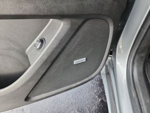 Used 2023 Chevrolet Traverse Premier w/ LPO, Cargo Package image 17