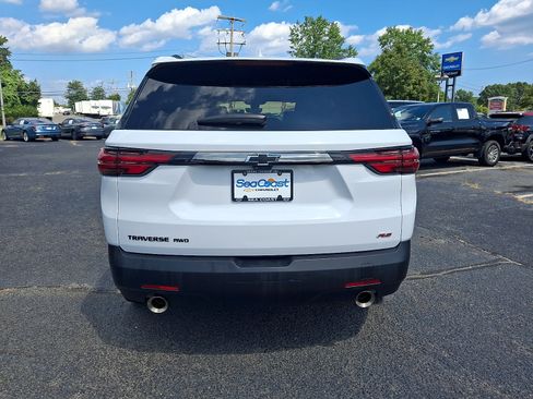 Used 2023 Chevrolet Traverse RS w/ LPO, Floor Liner Package AWD/4WD image 5