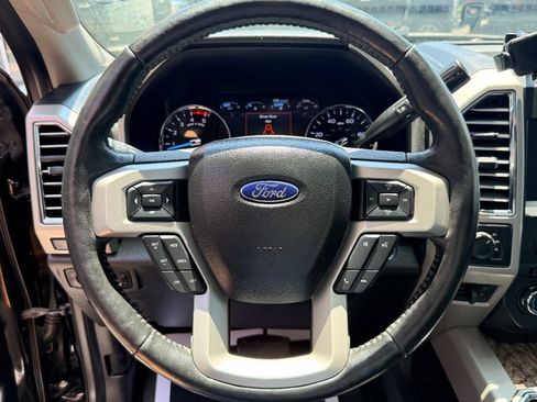 Used 2017 Ford F350 Lariat w/ Lariat Ultimate Package AWD/4WD image 19
