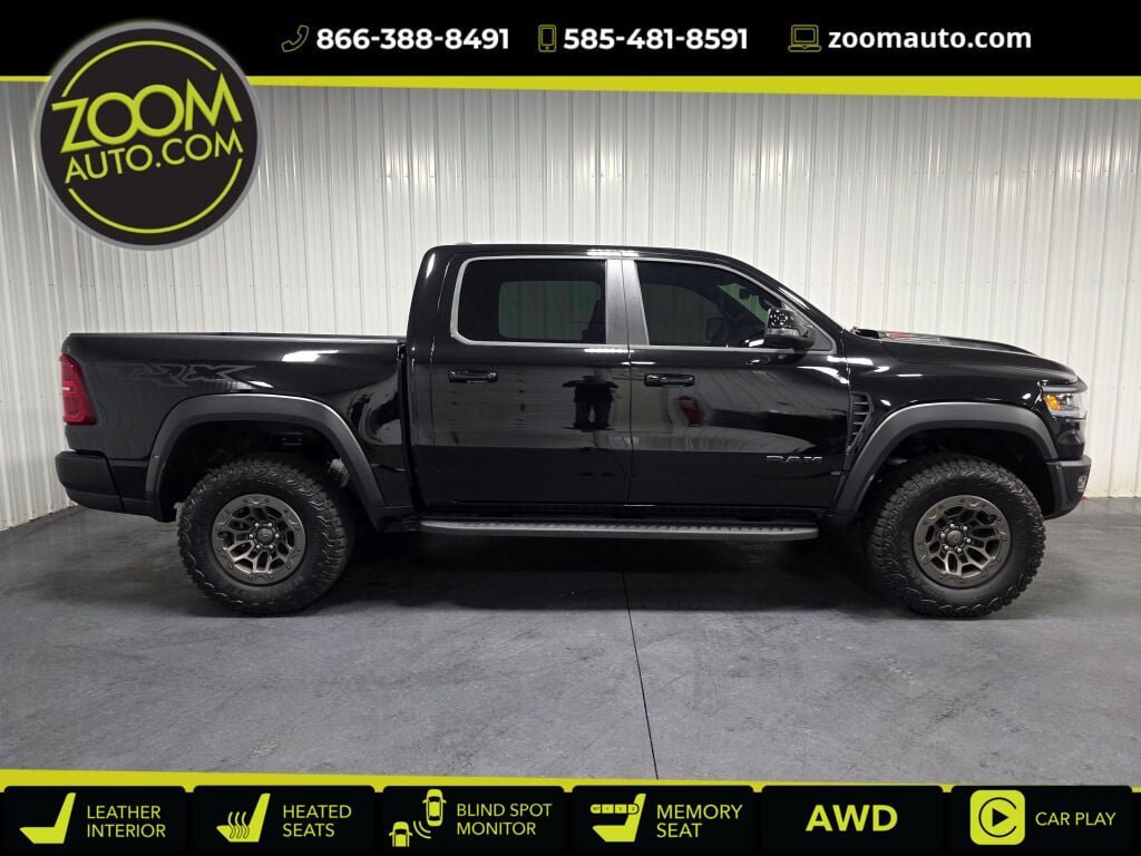 Used 2027 RAM 1500 4x4 Crew Cab image 1