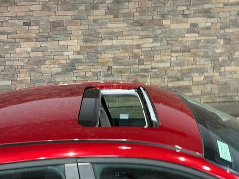 New 2025 Hyundai Elantra SEL image 5