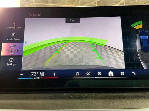 Certified 2024 BMW X5 xDrive40i w/ M Sport Package image 21