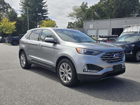 Used 2024 Ford Edge Titanium image 1