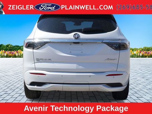 Used 2022 Buick Enclave Avenir w/ Avenir Technology Package AWD/4WD image 4