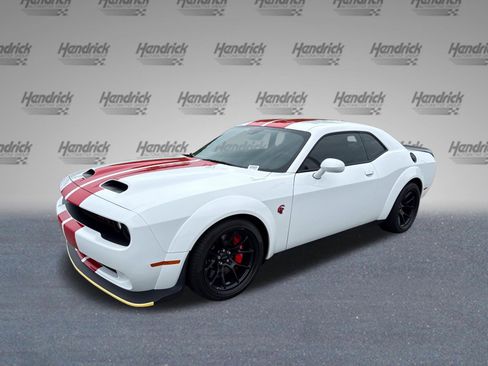 Used 2023 Dodge Challenger SRT Hellcat RWD image 4