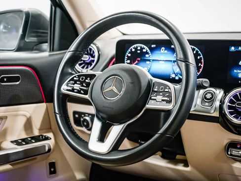 Used 2022 Mercedes-Benz GLB 250 GLB 250 image 14