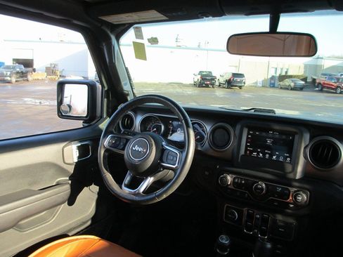 Used 2020 Jeep Gladiator Sport w/ Quick Order Package 24S image 21