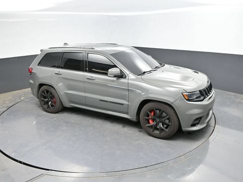 Used 2019 Jeep Grand Cherokee SRT w/ Trailer Tow Group IV AWD/4WD image 28