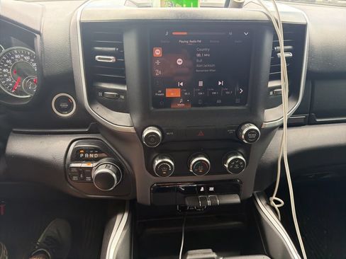 Used 2022 RAM 1500 Big Horn AWD/4WD image 9