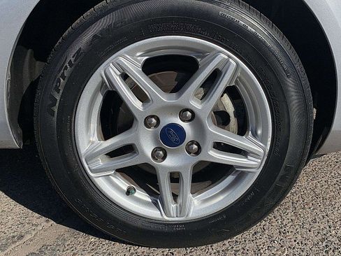 Used 2019 Ford Fiesta SE image 13