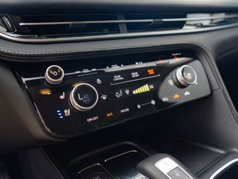 Certified 2022 INFINITI QX60 Sensory w/ Cargo Package FWD image 18