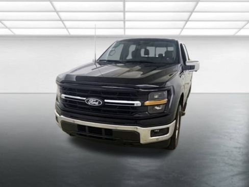 New 2025 Ford F150 XLT w/ Equipment Group 302A MID image 3