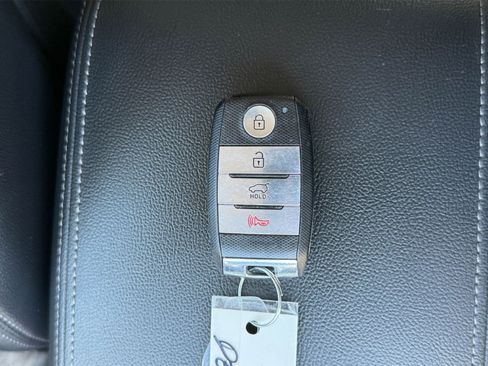 Used 2018 Kia Sorento EX image 20